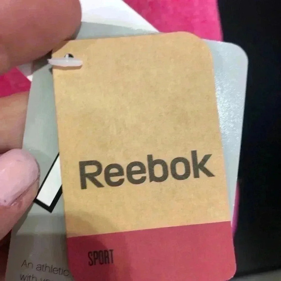 Reebok Quarter Zip Long Sleeve Pullover- Active Wear w/thumb hole,  Pink - L - Picture 8 of 8